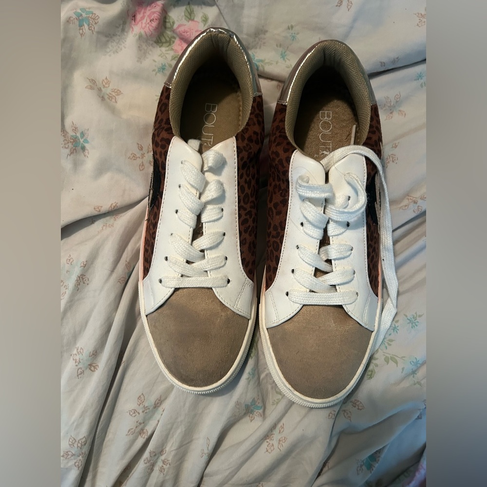 leopard prink tennis shoes